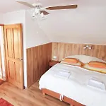 Julia Aparthotel 3*