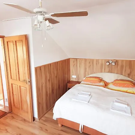 Aparthotel Julia Heviz